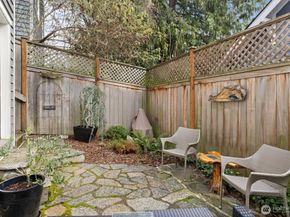 3414 33rd Avenue SW, Seattle WA 98126