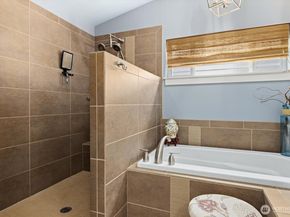 3414 33rd Avenue SW, Seattle WA 98126