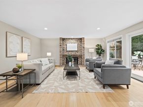 4660 244th Place SE, Sammamish WA 98029