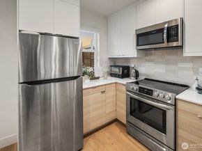 2211 17th Avenue S, Seattle WA 98144