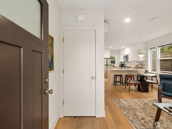 2211 17th Avenue S, Seattle WA 98144