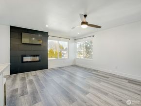 29507 32nd  Place S, Auburn WA 98001