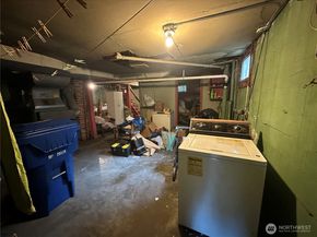 1603 Lakeview Boulevard E, Seattle WA 98102