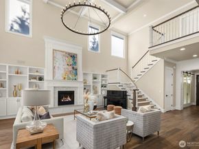 2832 109th Avenue SE, Bellevue WA 98004