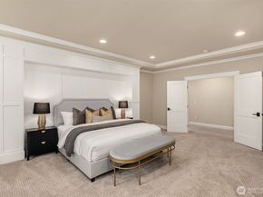 2832 109th Avenue SE, Bellevue WA 98004