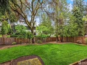 10210 NE 23rd Street, Bellevue WA 98004