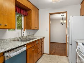 10210 NE 23rd Street, Bellevue WA 98004