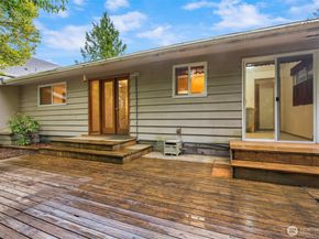 10210 NE 23rd Street, Bellevue WA 98004