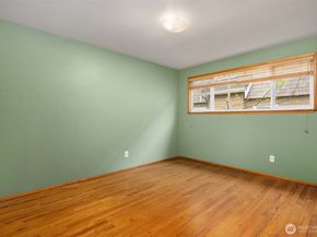 10210 NE 23rd Street, Bellevue WA 98004