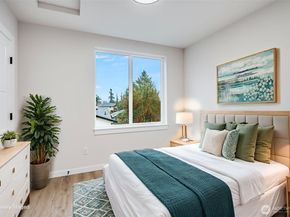 12531 25th Avenue NE Unit B, Seattle WA 98125