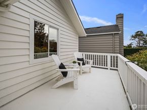 2647 39th Avenue W, Seattle WA 98199