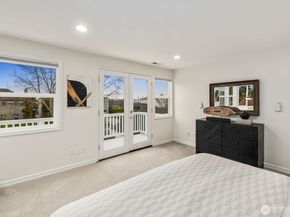 2647 39th Avenue W, Seattle WA 98199