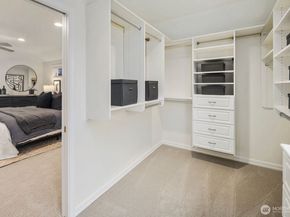 2647 39th Avenue W, Seattle WA 98199