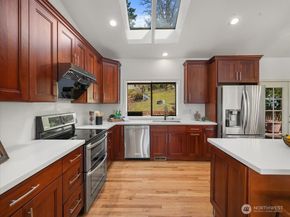 14812 SE 62nd Court, Bellevue WA 98006