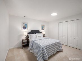 14812 SE 62nd Court, Bellevue WA 98006