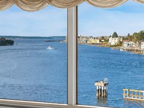 3606 W Commodore Way, Seattle WA 98199