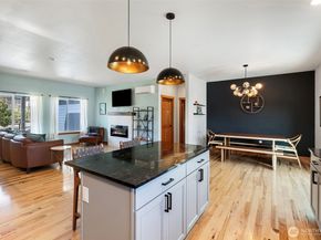 3040 Classic Avenue NE, Bremerton WA 98310