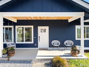 3040 Classic Avenue NE, Bremerton WA 98310