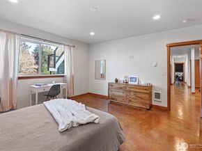 3040 Classic Avenue NE, Bremerton WA 98310