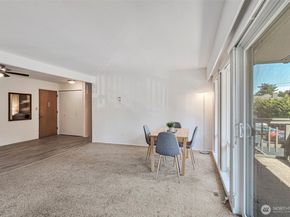 2500 81st Avenue SE 329, Mercer Island WA 98040