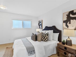 400 Melrose Avenue E 403, Seattle WA 98102