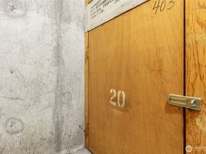 400 Melrose Avenue E 403, Seattle WA 98102