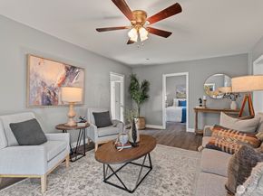 8164 Falls Avenue SE, Snoqualmie WA 98065