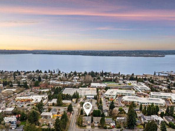 622 9th Avenue S, Kirkland WA 98033