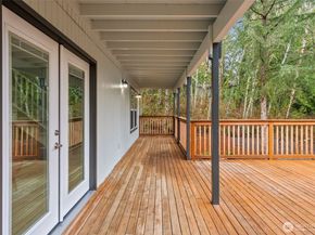 7605 NE Hidden Cove Rd, Bainbridge Island WA 98110