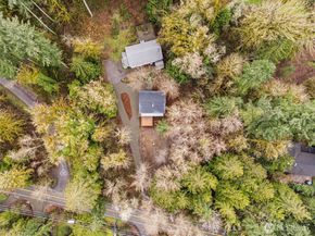 7605 NE Hidden Cove Rd, Bainbridge Island WA 98110