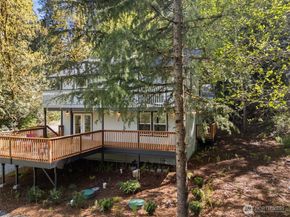 7605 NE Hidden Cove Rd, Bainbridge Island WA 98110