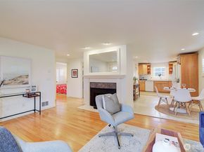 7940 17th Avenue SW, Seattle WA 98106