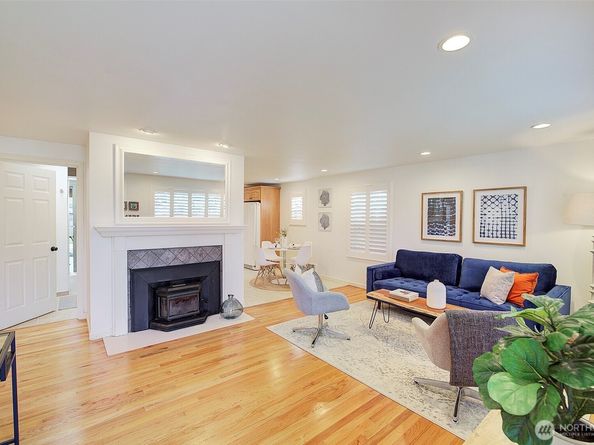 7940 17th Avenue SW, Seattle WA 98106