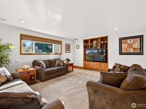 13603 179th Avenue NE, Redmond WA 98052