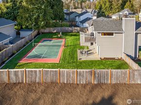 13603 179th Avenue NE, Redmond WA 98052