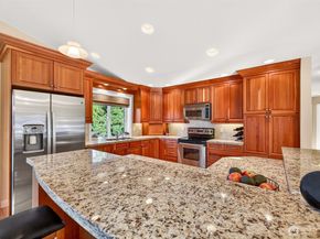 13603 179th Avenue NE, Redmond WA 98052