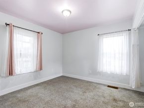 1027 Wetmore, Everett WA 98201