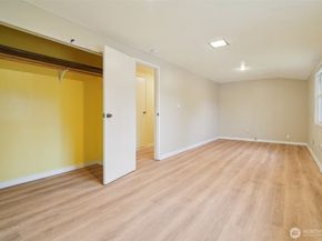 22404 58th Avenue W, Mountlake Terrace WA 98043