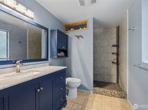 18802 185th Avenue NE, Woodinville WA 98077