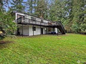 18802 185th Avenue NE, Woodinville WA 98077