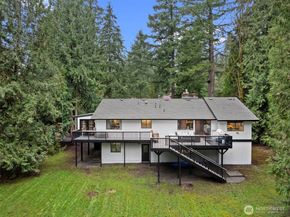 18802 185th Avenue NE, Woodinville WA 98077