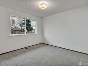 107 Butte Avenue, Pacific WA 98047