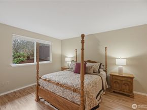 2415 SE 8th Place, Renton WA 98055