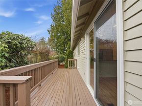 2415 SE 8th Place, Renton WA 98055