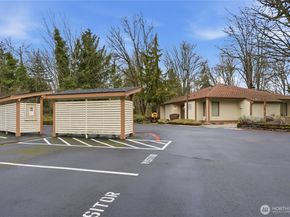 2415 SE 8th Place, Renton WA 98055