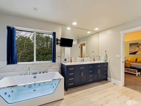 4233 154th Place SE, Bothell WA 98012