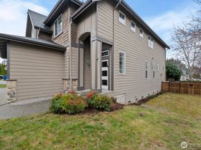 4233 154th Place SE, Bothell WA 98012