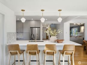 7511 41st Avenue NE, Seattle WA 98115