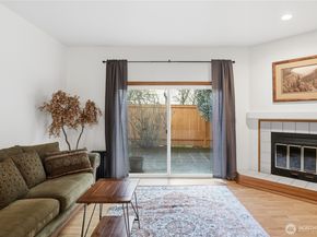 21306 48th Avenue W C2, Mountlake Terrace WA 98043