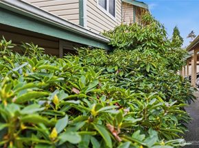 21306 48th Avenue W C2, Mountlake Terrace WA 98043